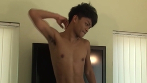 GayAsianNetwork - Thai Wat Pt masturbation in the club
