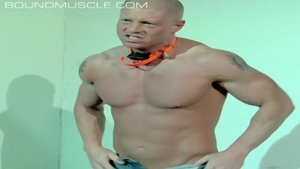 BoundMuscleJocks.com: Sinclair licks Beau